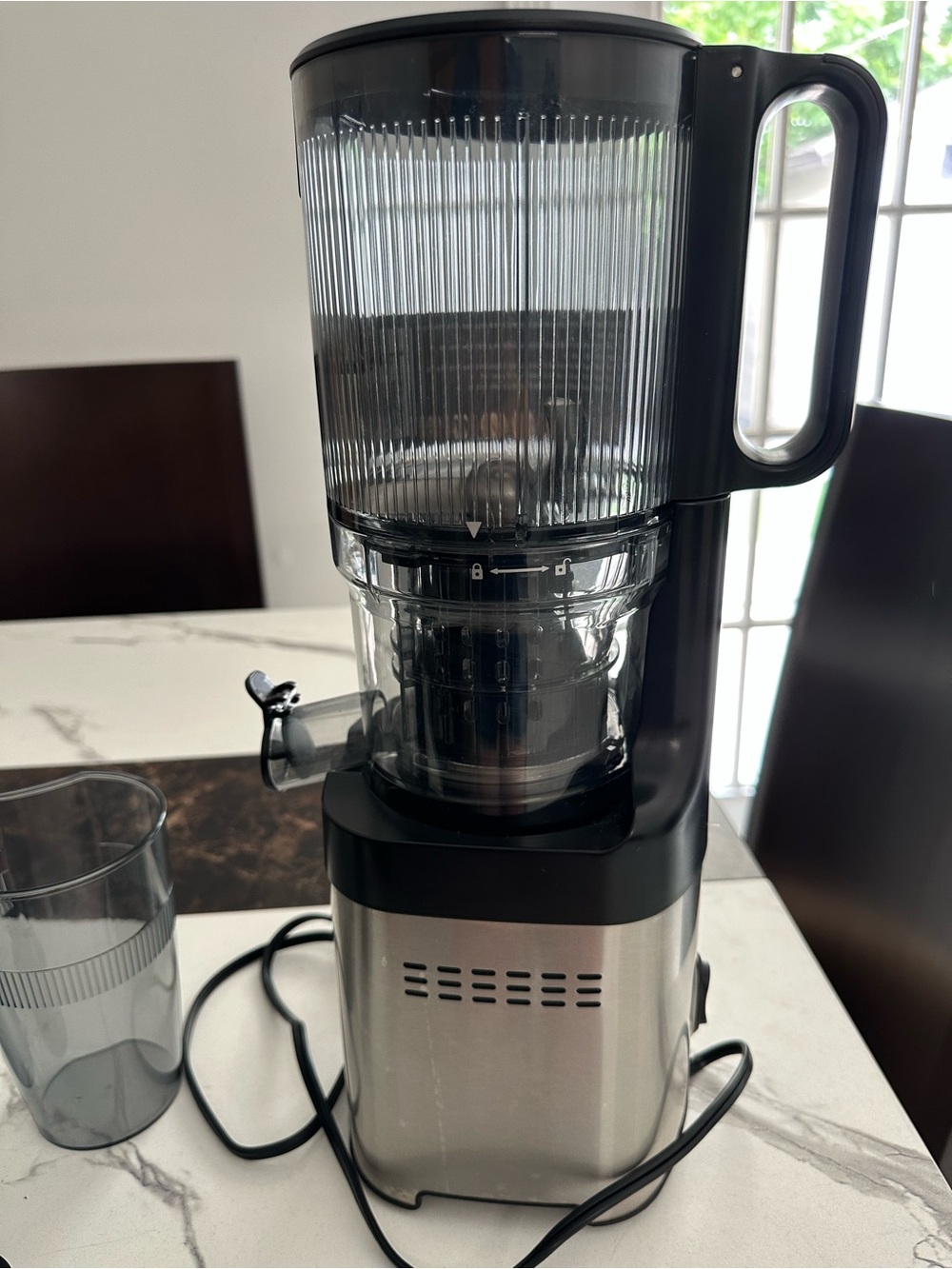 AMZCHEF ZM1902 Vertical Cold Press Juicer - Picture 11 of 15